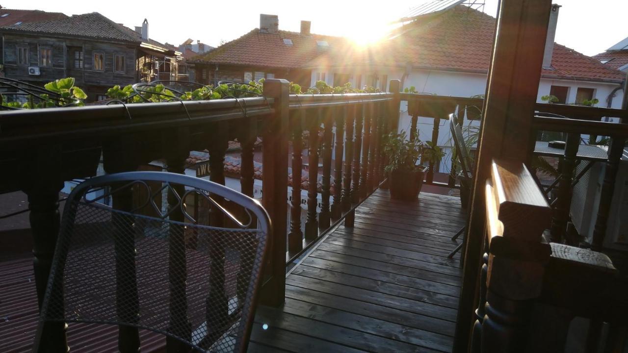 The Old House Hotel เนเซบาร์ ภายนอก รูปภาพ